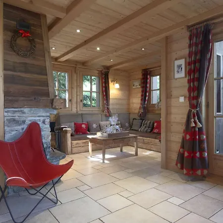 Chalet Montagnard à 1650, 10 Personnes, Parking - Fr-1-631-147 *