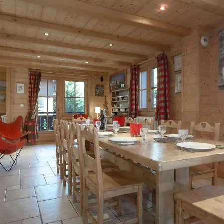 Chalet Montagnard à 1650, 10 Personnes, Parking - Fr-1-631-147 *